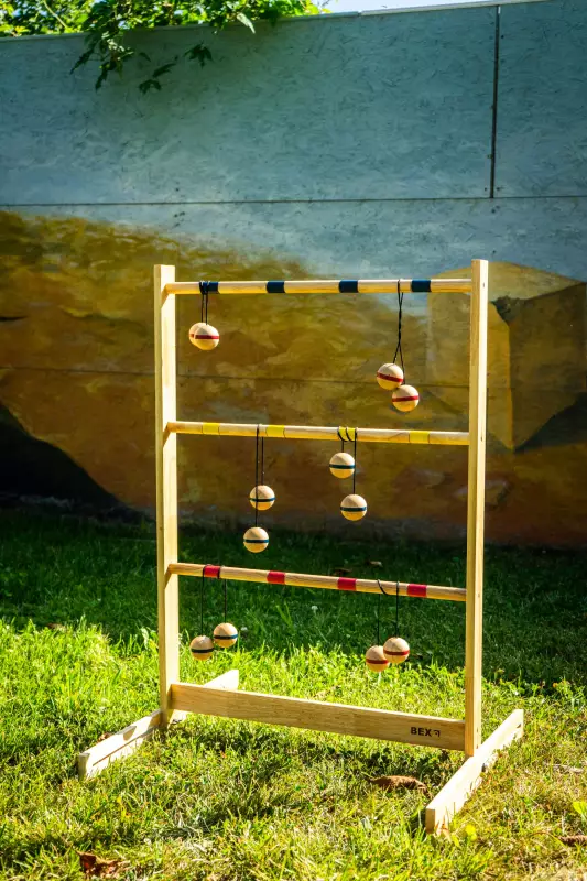 Hod na žebřík - Ladder golf